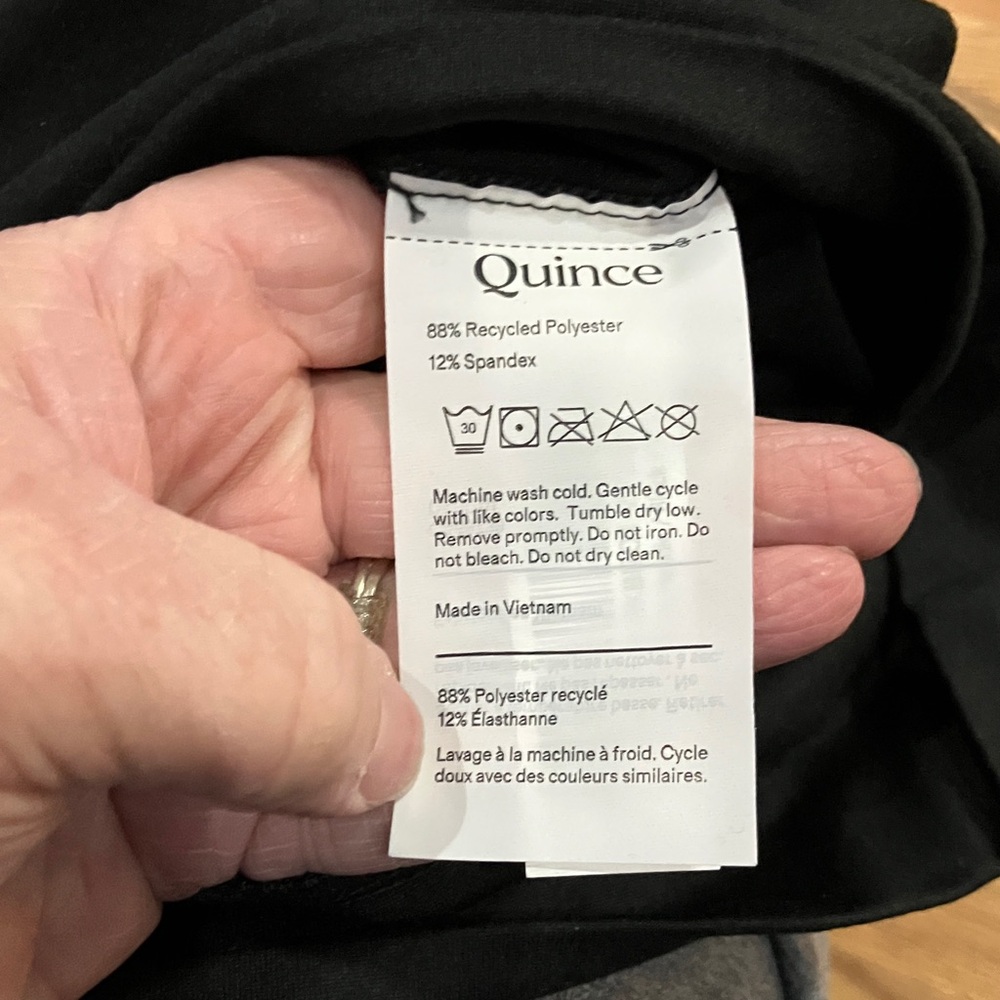 Quince Black Hooded Full-Zip Soft Knit Jacket Poly/Span Sz S EUC - Picture 4 of 5